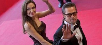 Брэд Питт выбрал свадебный подарок Анджелине Джоли