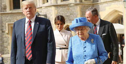 Фешн-расследование: Как королева Елизавета выразила свое отношение к Трампу