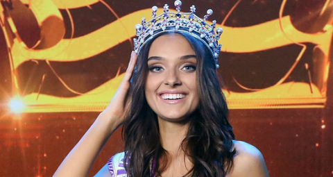 Новоиспеченную "Мисс Украина-2018" лишили титула
