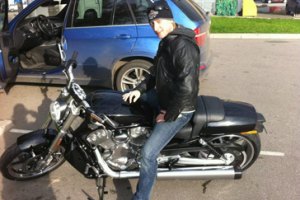 Евгений Плющенко коллекционирует мотоциклы 
