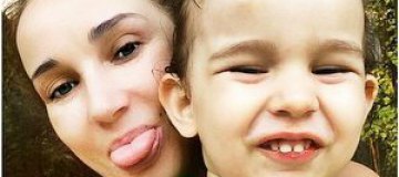 Ненакрашення Анфиса Чехова запостила чудную фотку с 2-летним сыном