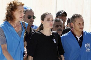Джоли посетила Иорданию в качестве посла ООН