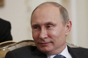 Путин и Собчак стали "героями" трейлера "50 оттенков серого"