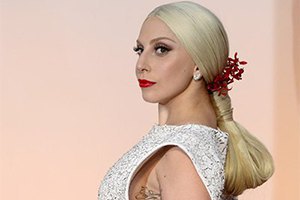 Леди Гага исполнила хит легендарной Эдит Пиаф