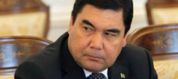 В Туркменистане министра уволили за плохое воспитание сына 