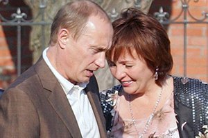 Владимир Путин официально развелся
