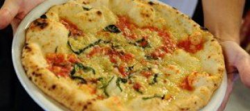 Итальянская пиццерия закроет вход для политиков