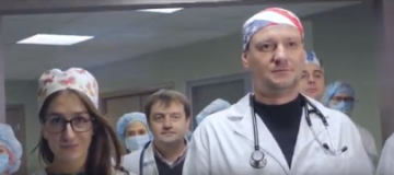"Качают" белые халаты. Украинские врачи записали "лікарський реп" (Видео)
