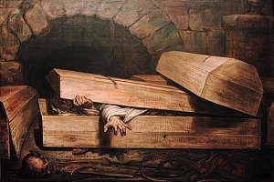 Житель Житомира после ссоры с женой уснул в гробу