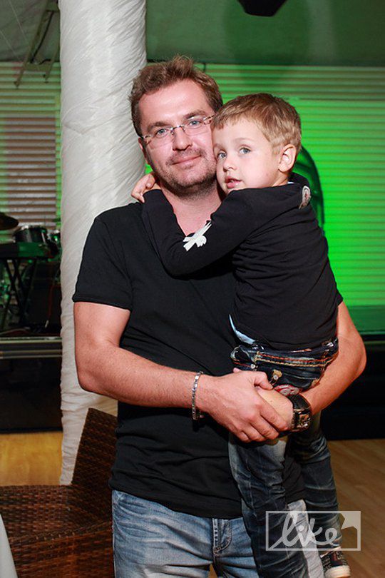 Александр Пономарев с сыном