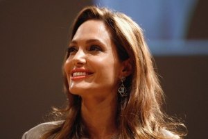 Анджелина Джоли больше не хочет детей 