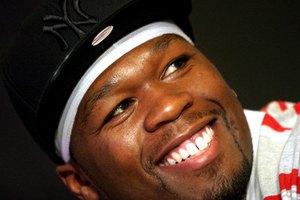 50 Cent обвинили в вандализме